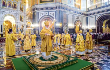 Patriarcha Cyryl podczas nabożeństwa w soborze Chrystusa Zbawiciela nazwał siły sprzeciwiające się Rosji „diabelskimi”. Moskwa, 27 lutego 2022 r. / IGOR PALKIN / AFP / EAST NEWS