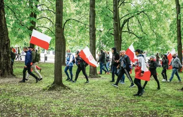 Ogólnopolski Strajk Przedsiębiorców, Ogród Saski, Warszawa, 16 maja 2020 r. / PIOTR MOLECKI / EAST NEWS