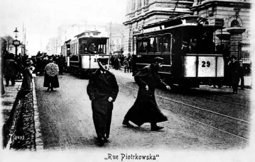 Łódź, ok. 1900 r. „Czy Żyd z Piotrkowskiej i jego bliscy zdołali się uratować? To raczej mało prawdopodobne”. /fot. z archiwum autora / 