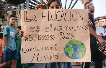 „Edukacja to najpotężniejsza broń do zmieniania świata”: protest w Melilli, lato 2019 r. / AGNIESZKA ZIELIŃSKA