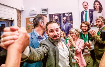 Lider Vox, Santiago Abascal, świętuje dobry wynik swojej partii w wyborach do Parlamentu Europejskiego. Madryt, 26 maja 2019 r. / FORUM