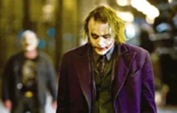 Heath Ledger – Joker, który przestał być roześmianym błaznem /fot. materiały dystrybutora / 