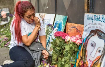 Druga rocznica śmierci 41 dziewcząt z Bezpiecznego Domu im. Wniebowziętej Dziewicy, San José Pinula, Gwatemala, 8 marca 2019 r. / OLIVER DE ROS / AP / EAST NEWS