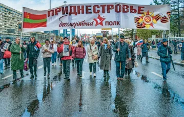 Delegacja Naddniestrza na pochodzie w Moskwie, 9 maja 2022 r. / STR / NURPHOTO / AFP / EAST NEWS