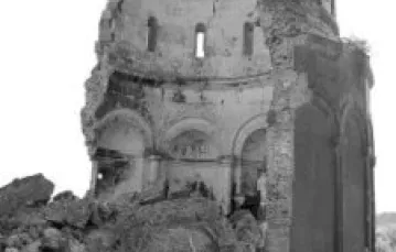 Pozostałości po liczącej prawie 2000 lat ormiańskiej obecności we wschodniej Turcji: kościół w Ani na granicy z Armenią / 