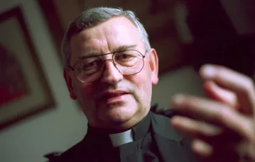 Biskup Tadeusz Pieronek, rok 2000. / /  Fot. Artur Pawlowski/Reporter