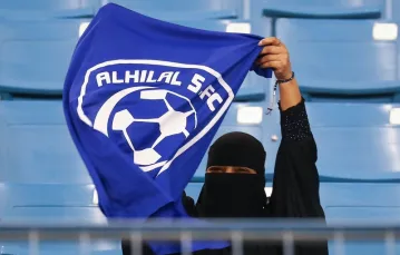 Mecz piłki nożnej na Stadionie Królewskim im. Króla Fahda w Rijadzie, 13 stycznia 2018 r. / Fot.  Ali AL-ARIFI / AFP / EASTNEWS