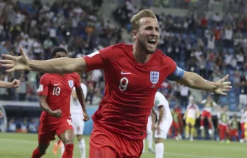 Harry Kane, zdobywca dwóch goli dla Anglii w meczu z Tunezją, 18 czerwca 2018 r. / Fot. Thanassis Stavrakis / AP Photo / East News / 