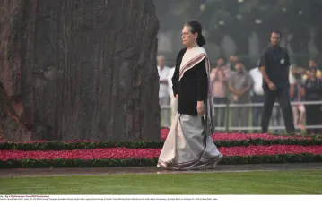 Sonia Gandhi oddaje hołd byłej premier Indirze Gandhi w 34. rocznicę śmierci, New Delhi, 31 października 2018 r. / /  Fot. Raj K Raj/Hindustan Times/REX/Shutterstock / East News