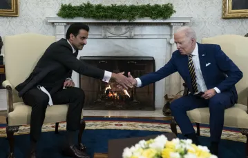 Tamim bin Hamad Al Thanii, szejk Kataru i Joe Biden, prezydent USA, w Gabinecie Owalnym w Białym Domu, Waszyngton, 31 stycznia 2022 r. / FOT. Alex Brandon/AP/Associated Press/East News / 