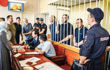 Jeden z procesów tatarskich aktywistów, zakończony w grudniu 2018 r. wyrokami od 9 do 17 lat więzienia. / ANTON NAUMLIUK