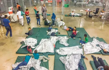 Jeden z ośrodków straży granicznej USA, w których przetrzymywane są dzieci oddzielone od rodziców, McAllen, Teksas, 17 czerwca 2018 r. / HANDOUT / AFP / EAST NEWS