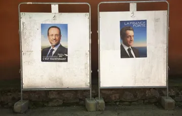 Plakaty wyborcze, Termes (Langwedocja), Francja, maj 2012 r. / Fot. Mike Kemp / CORBIS