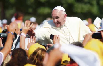 Papież Franciszek na Lampedusie, 8 lipca 2013 r. / Fot. Igor Petyx / SPLASH NEWS / EAST NEWS