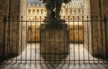 Pomnik Napoleona w paryskim panteonie bohaterów narodowych Francji. / Fot. Ken Kaminesky / CORBIS