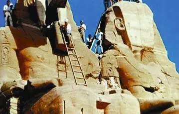 Przenoszenie kompleksu Abu Simbel, 1964 r. / Muzeum Abu Simbel / ZBIORY AUTORKI