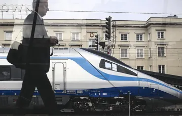Szybkie pociągi na razie będą jeździć powoli: prezentacja Pendolino na dworcu w Gdyni, 13 września 2014 r. / Fot. Karolina Misztal / REPORTER / EAST NEWS