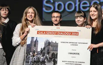 Gala „Szkoły Dialogu” w Teatrze Wielkim w Warszawie (patrz niżej) / Fot. Jarek Barański / FORUM DIALOGU