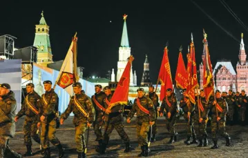 Próba generalna przed wojskową defiladą z okazji Dnia Zwycięstwa. Moskwa, maj 2015 r. / Fot. Wojtek Laski / EAST NEWS