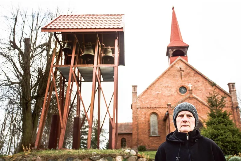 Dzwonniczka Teresa Ziarnek, Bługowo, marzec 2019 r. FILIP KOWALKOWSKI