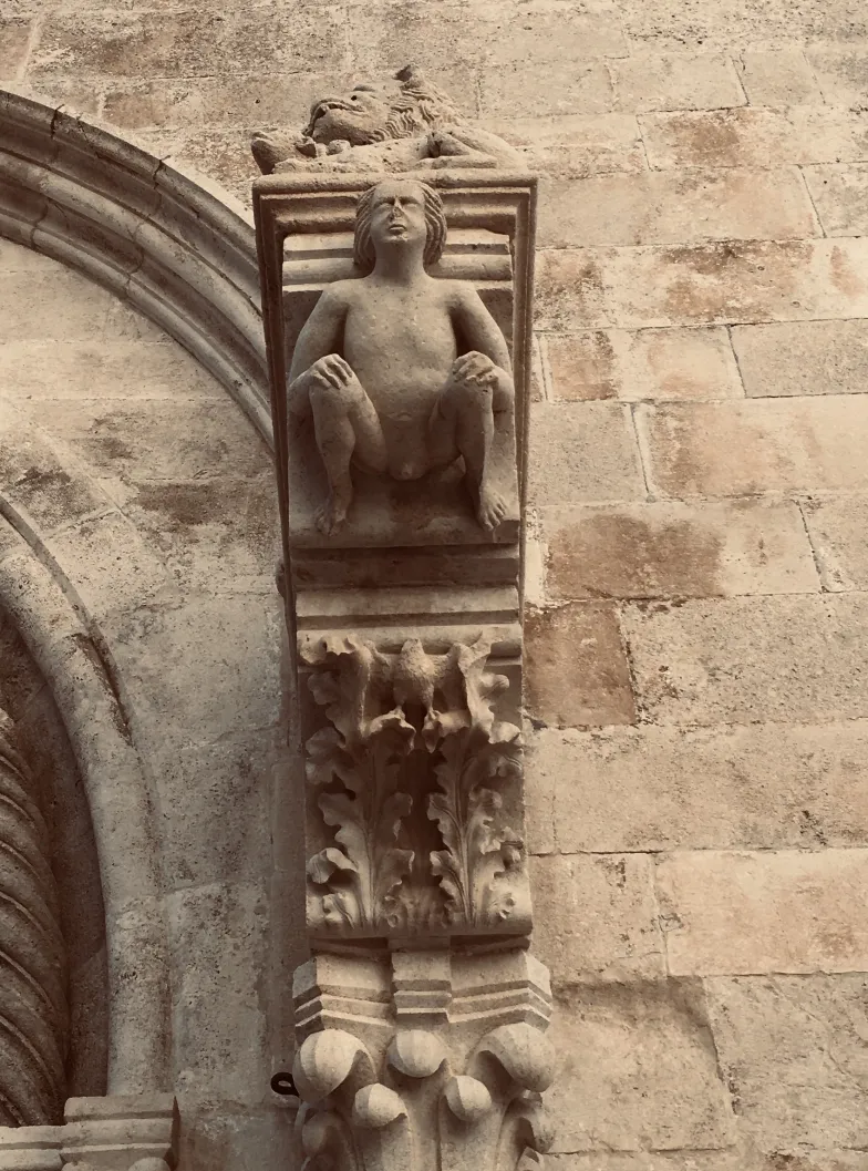 Adam z portalu katedry w Korčuli / fot. M. Łanuszka