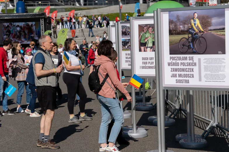 Wystawa przed Stadionem Narodowym w Warszawie. Fot. Paweł Konarzewski