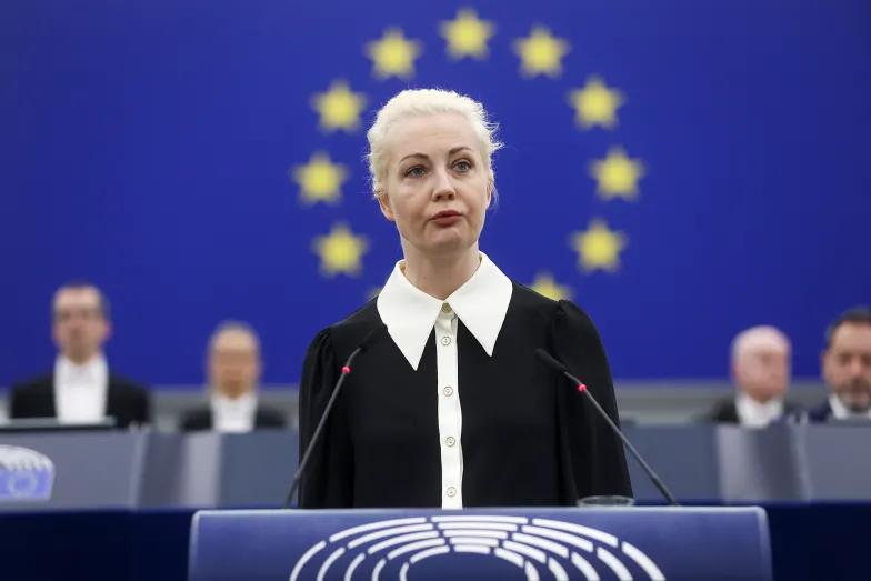Julia Nawalna przemawia w Parlamencie Europejskim. Strasburg, 28 lutego 2024 r.  / Fot. Jean-Francois Badias / AP / East News