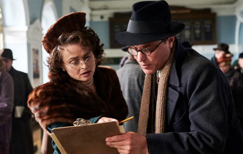 Helena Bonham Carter i Johnny Flynn w filmie „Jedno życie”, reż. James Hawes, 2023 r. // Materiały prasowe