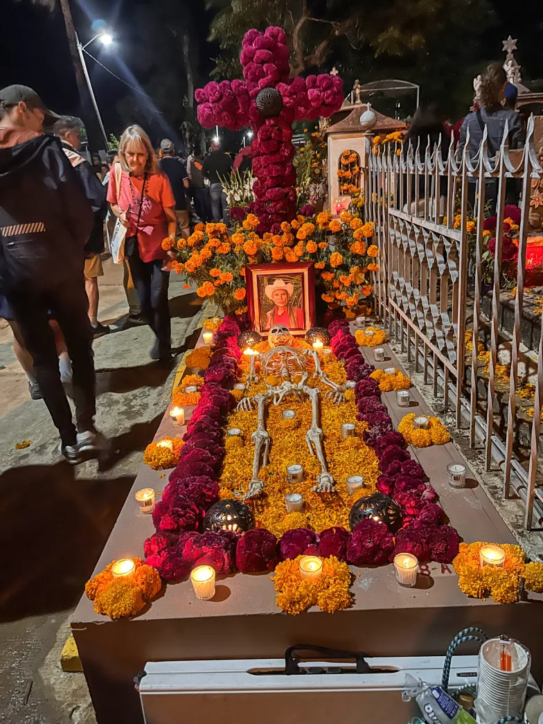 Cmentarz w Oaxaca de Juárez, listopad 2023 r. // Fot. Honorata Zapaśnik