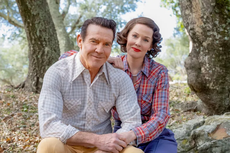 Dennis Quaid jako Ronald Reagan i Penelope Ann Miller jako Nancy Reagan w filmie „Reagan”, reż. Sean McNamara, 2023 r. // Fot. Beth Dubber / Materiały prasowe Monolith Films