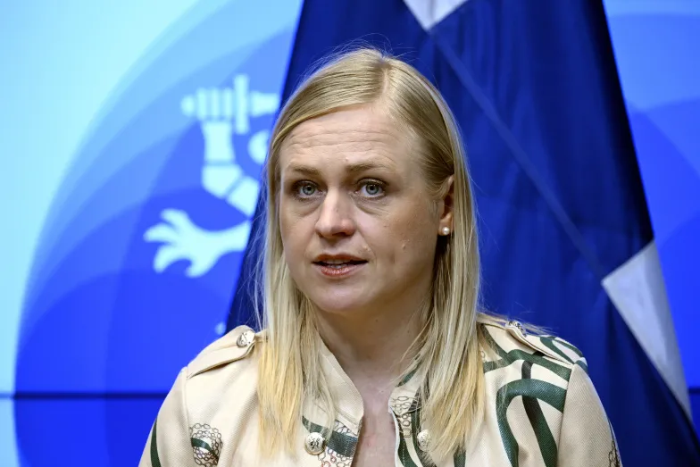 Elina Valtonen 