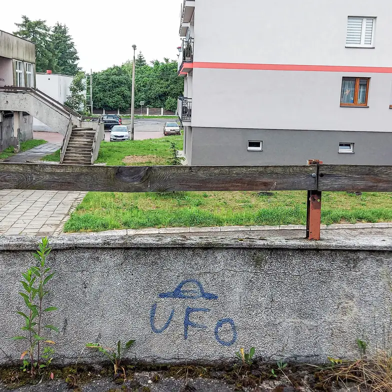 Małe lądowisko dla UFO w jednym z polskich miast // Fot. Olga Drenda