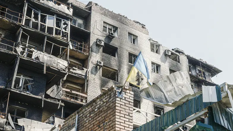 Zniszczone osiedle mieszkalne w centrum Pokrowska. 22 maja 2025 r. // Fot. Jonasz Chlebowski Zniszczone osiedle mieszkalne w centrum Pokrowska. 22 maja 2025 r. // Fot. Jonasz Chlebowski