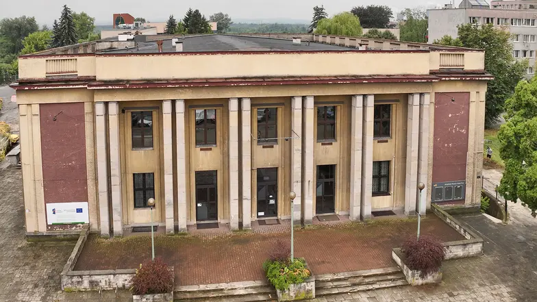 Muzeum Historyczne Miasta Krakowa, projekt: Modernizacja i rozbudowa budynku dawnego kina Światowid na potrzeby Muzeum Nowej Huty. Stan przed renowacją // Materiały prasowe partnera
