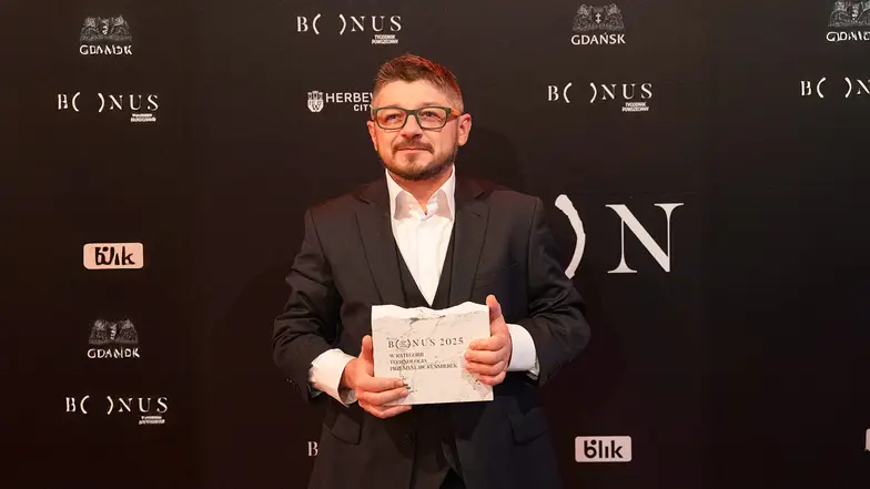 Przemysław Kuśmierek, laureat nagrody „Tygodnika Powszechnego” Bonus. Kraków, 28 listopada 2025 r. // Fot. Marek Bednarz