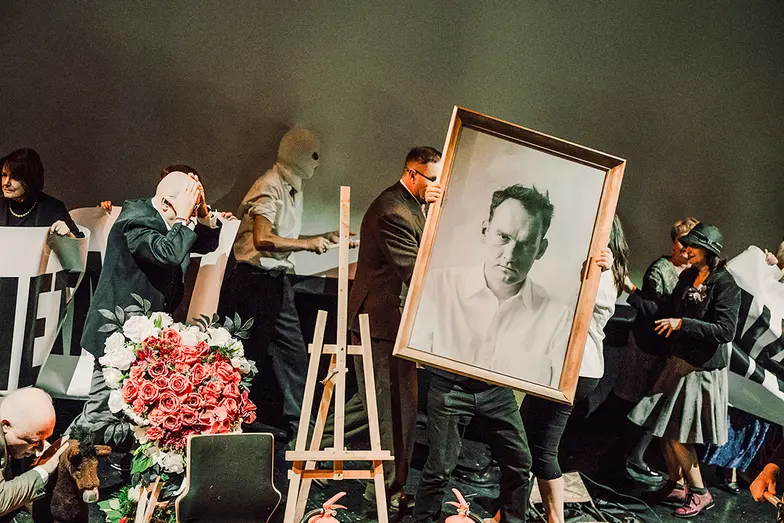 Spektakl „Proces Eligiusza Niewiadomskiego”, reż. Bartosz Szydłowski. Teatr Łaźnia Nowa // Fot. Karolina Jóźwiak / Teatr Łaźnia Nowa