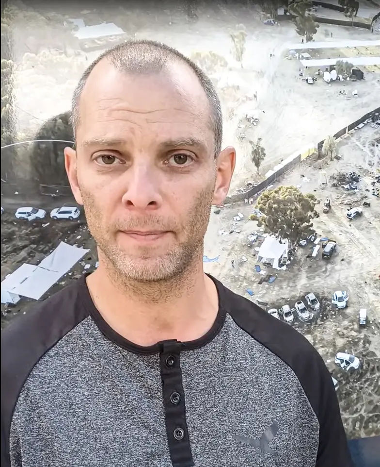 Remo Salman El-Hozayel jest izraelskim policjantem, muzułmaninem i Beduinem. Izrael, listopad 2025 r. // Fot. Michał Kuźmiński