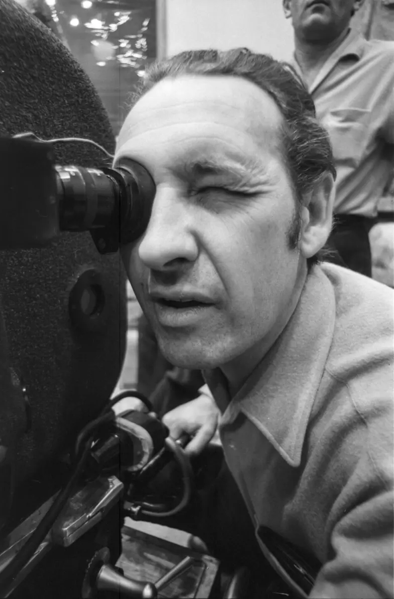 Andrzej Wajda na planie filmu „Polowanie na muchy". Warszawa, 18 listopada 1968 r. // Fot. Piotr Kwiatkowski / PAP