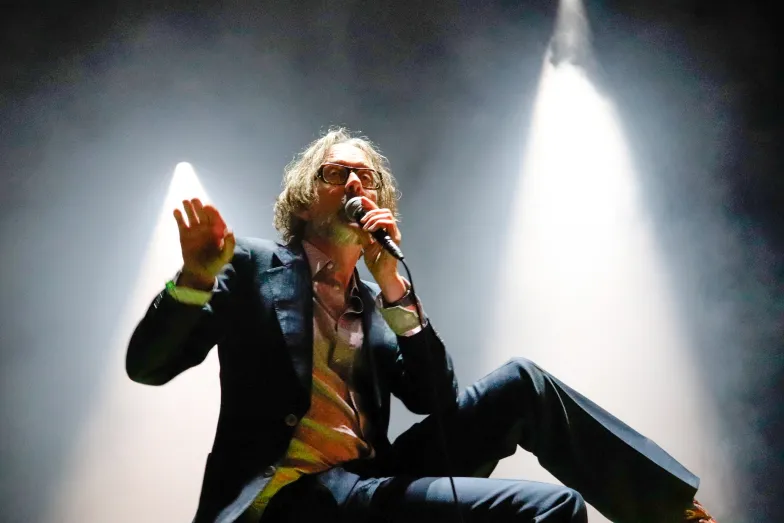 Jarvis Cocker introducing JARV IS…, Off Festival 2019, fot. Piotr Kosiewski