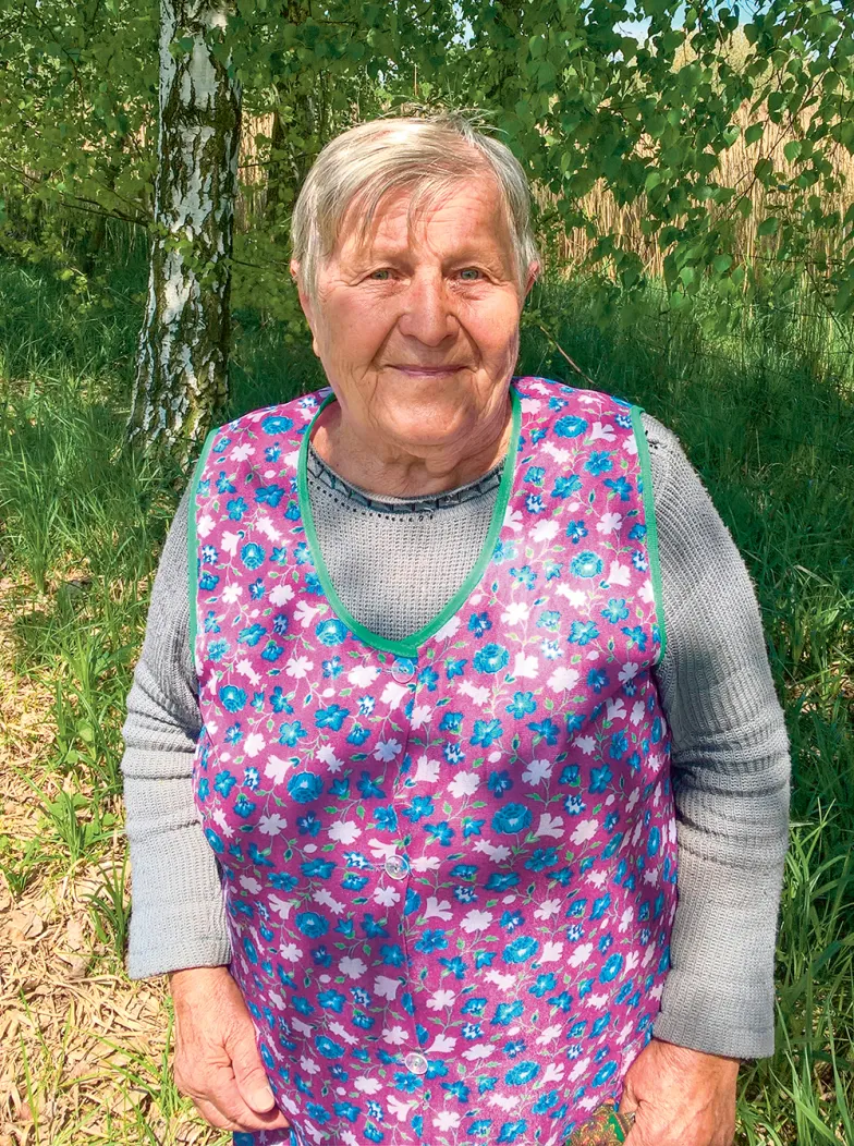 Utrzymanie ziemi często wymagało wielkiego wysiłku. Pani Anna wspomina, że jej ojciec długo imał się prac dorywczych, by zasilić domowy budżet. Fot. Anna Wylegała