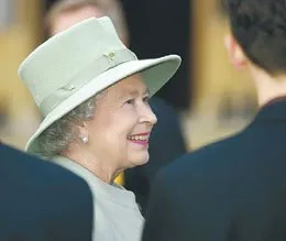 Elżbieta II Windsor, maj 2002 r.