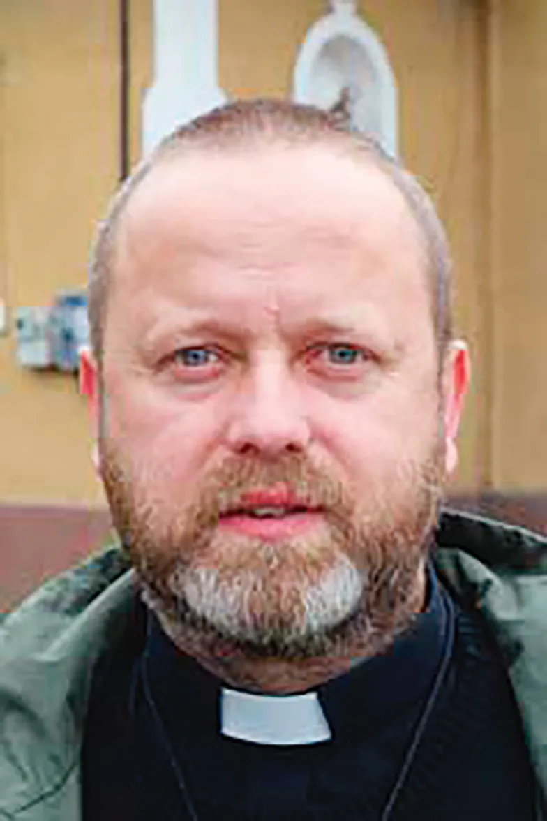 Ks. MARCIN JANUŚ (ur. 1972) / ARCHIWUM PRYWATNE