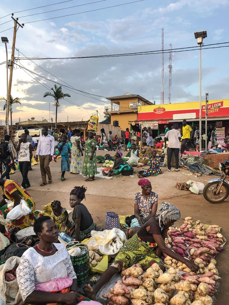 Rynek w mieście Gulu, Uganda, marzec 2020 r. / NATALIA OJEWSKA