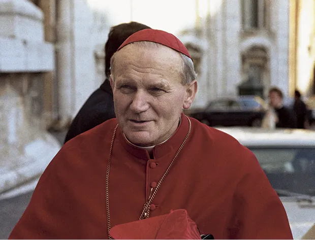 Kard. Karol Wojtyła w drodze na kongregację (spotkanie kardynałów), Watykan, 5 października 1978 r.