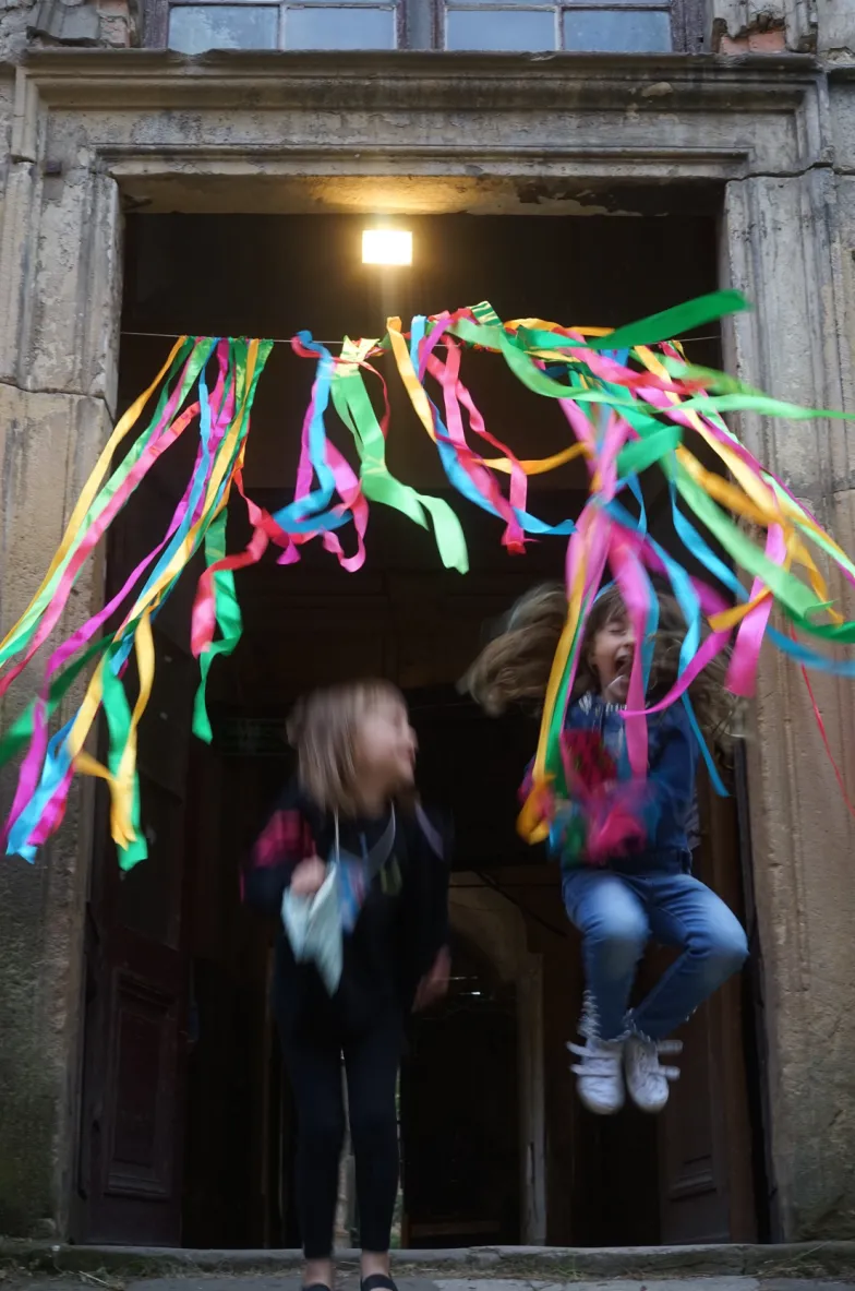 Slot Art Festival, Lubiąż niedaleko Wrocławia, lipiec 2019 r. / Fot. Katarzyna Mirczak Slot Art Festival, Lubiąż niedaleko Wrocławia, lipiec 2019 r. / Fot. Katarzyna Mirczak